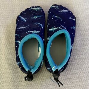 Tommy Bahama Kids' Navy Shark Water Shoes
